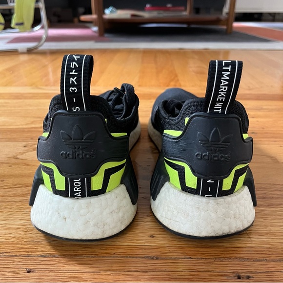 Adidas NMD R1 Sneakers - Picture 2 of 7